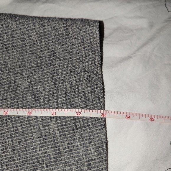 DYNAMITE Grey Ribbed Oversized Minimalist Dress Size Extra-Small - Picture 9 of 10